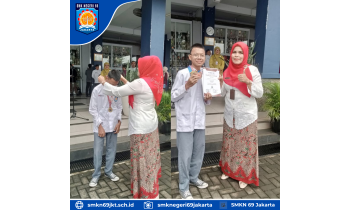 Juara Bahasa Inggris Tingkat Nasional 