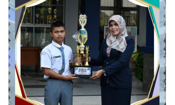 Juara 2 Pencak Silat Seni dan Tanding Putra Olimpiade Olahraga Siswa Nasional (O2SN)