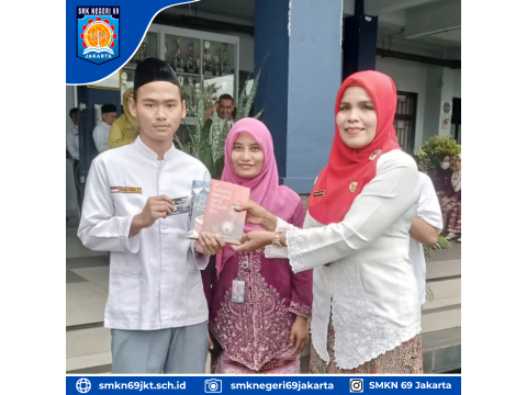 Juara 1 JakreadBook 2025 Kategori Durasi Membaca Terbanyak